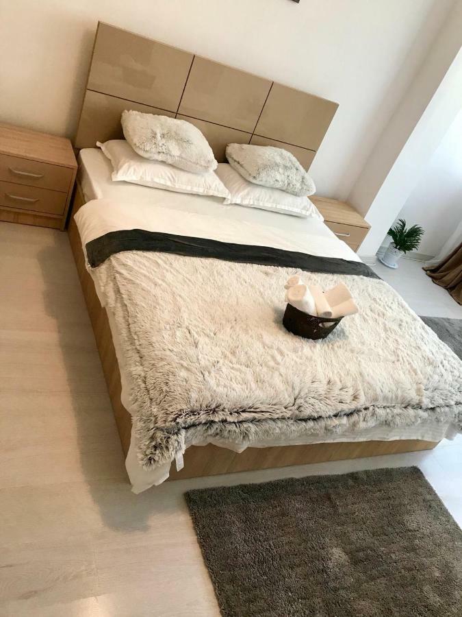 Anastasia Apartament Cu 2 Camere Orşova 外观 照片